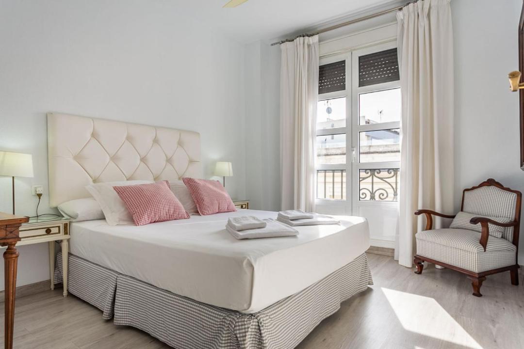 Stunning With Magnificient Terrace - La Maestranza Bullring Séville